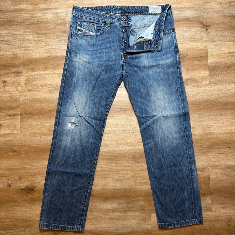 Diesel Buster Jeans Mens 32x28 Blue Regular Slim Tapered Distressed Denim 0B81Q